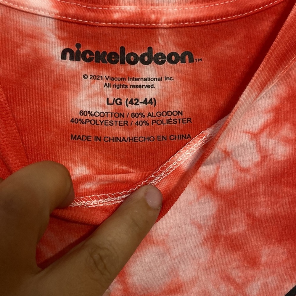 New with tags nickelodeon TShirt size Large unisex Tie dye red and white - Picture 3 of 3